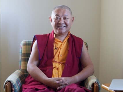 Ringu Tulku Rinpoche